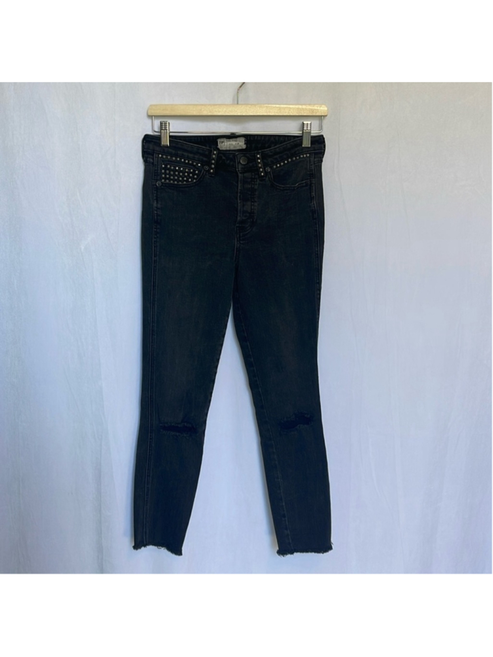 Free people Black Studded Straight Leg Jeans Size 28 Ripped Knee Frayed Hem